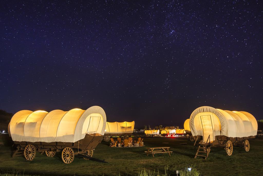 Conestoga Ranch Glamping Resort Garden City Exterior photo