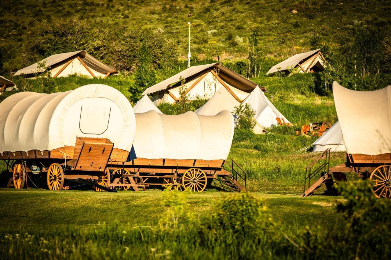 Conestoga Ranch Glamping Resort Garden City Exterior photo